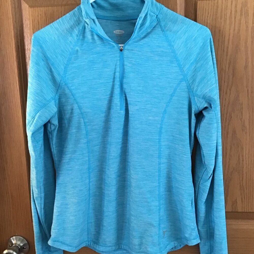 Old Navy Athletic Shirt